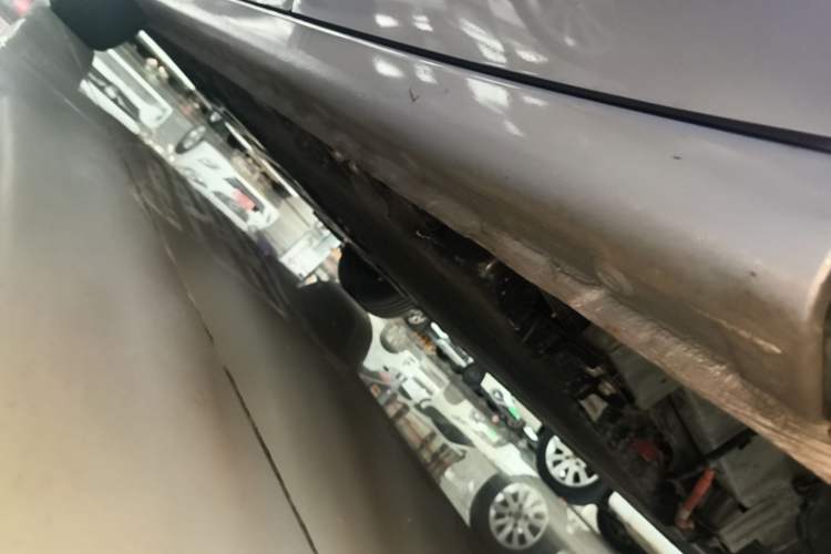Used Wuling Bingo 2025 333 km Lingxi Connected Version Left Side Sill