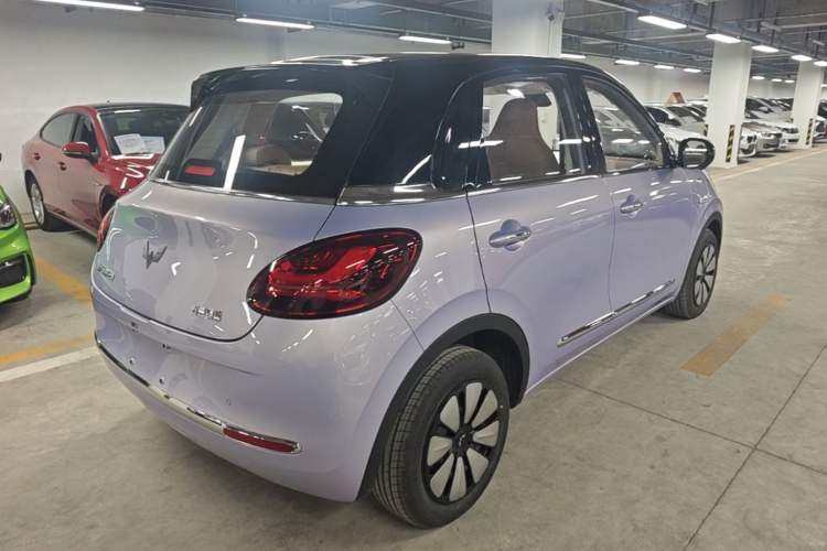 Used Wuling Bingo 2025 333 km Lingxi Deluxe Edition Rear Right 45 Deg