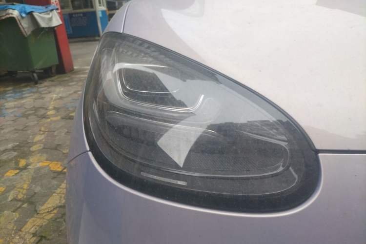 Used Wuling Bingo 2025 333 km Lingxi Connected Version Right Front Headlight