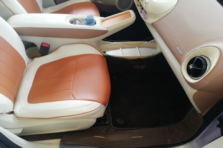 Used Wuling Bingo 2025 333 km Lingxi Connected Version Right Front Seat