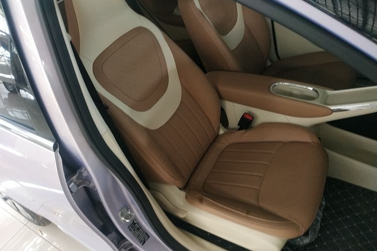Used Wuling Bingo 2025 410 km Lingxi Deluxe Edition Right Front Seat