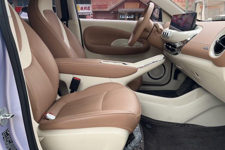 Used Wuling Bingo 2025 410 km Lingxi Deluxe Edition Right Front Seat