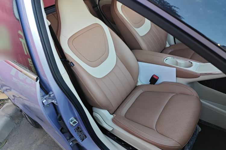 Used Wuling Bingo 2025 410 km Lingxi Deluxe Edition Right Front Seat