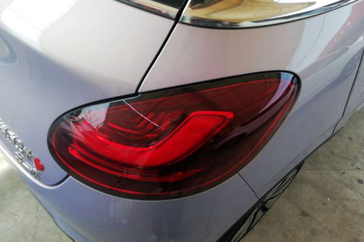Used Wuling Bingo 2025 333 km Lingxi Connected Version Right Rear Taillight