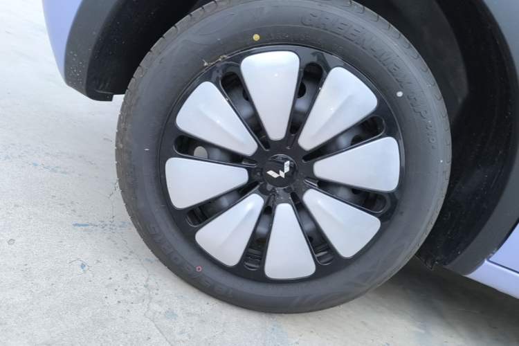 Used Wuling Bingo 2025 333 km Enjoyment Version Right Rear Wheel Hub