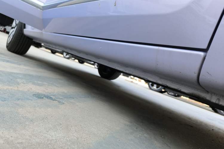 Used Wuling Bingo 2025 333 km Enjoyment Version Right Side Sill