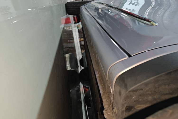 Used Wuling Bingo 2025 333 km Enjoyment Version Right Side Sill
