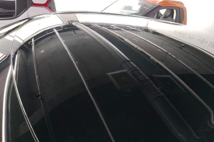 Used Wuling Bingo 2025 333 km Enjoyment Version Roof