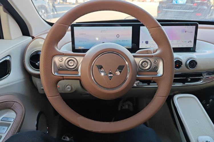 Used Wuling Bingo 2025 410 km Lingxi Deluxe Edition Steering Wheel