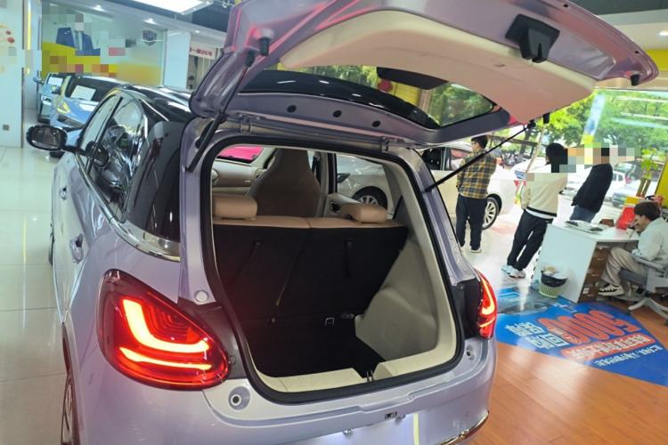 Used Wuling Bingo 2025 333 km Lingxi Deluxe Edition Trunk