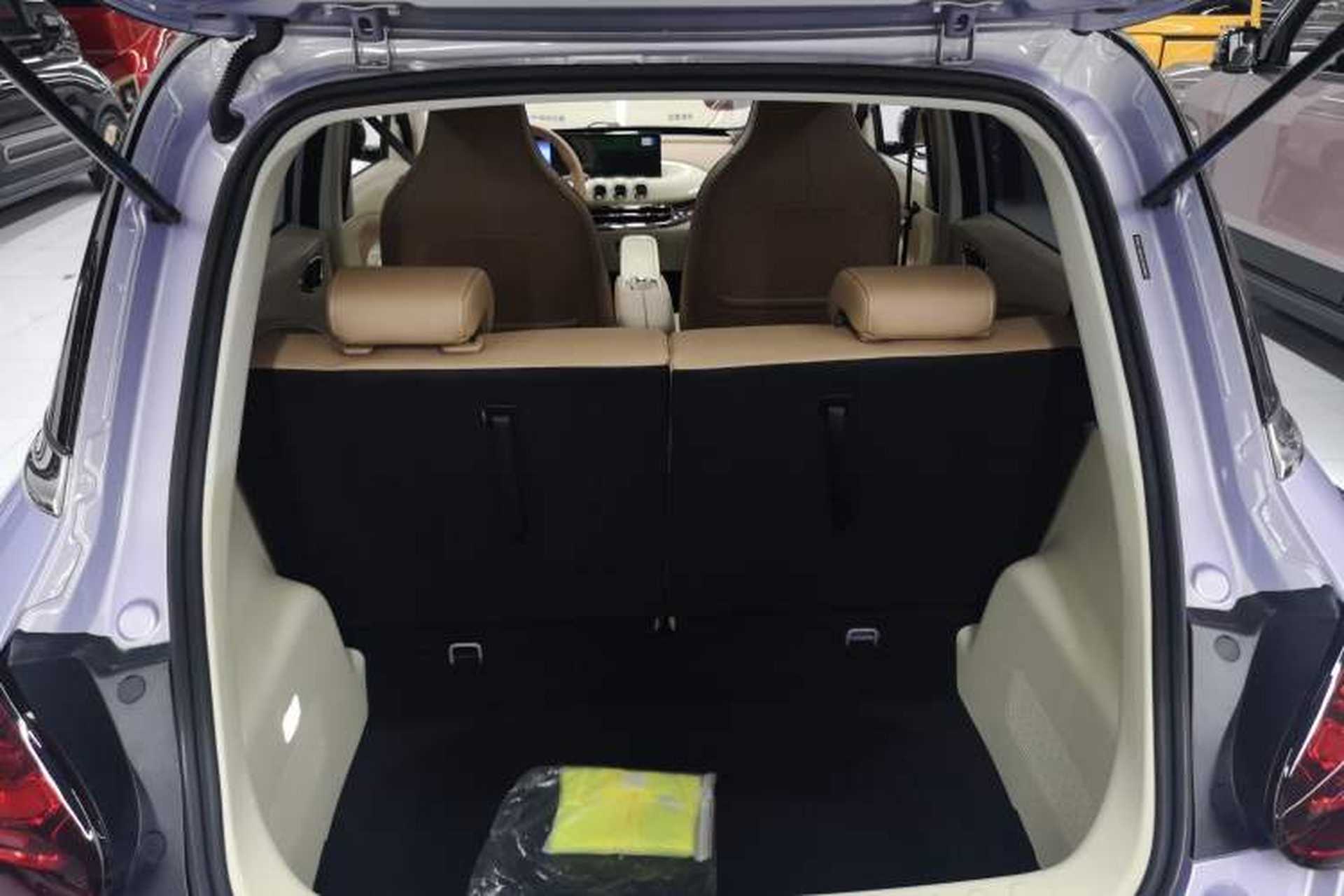 Used Wuling Bingo 2025 333 km Enjoyment Version Trunk
