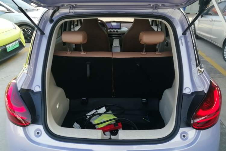 Used Wuling Bingo 2025 333 km Enjoyment Version Trunk