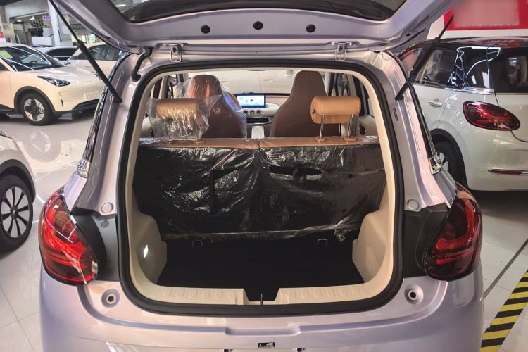 Used Wuling Bingo 2025 333 km Enjoyment Version Trunk