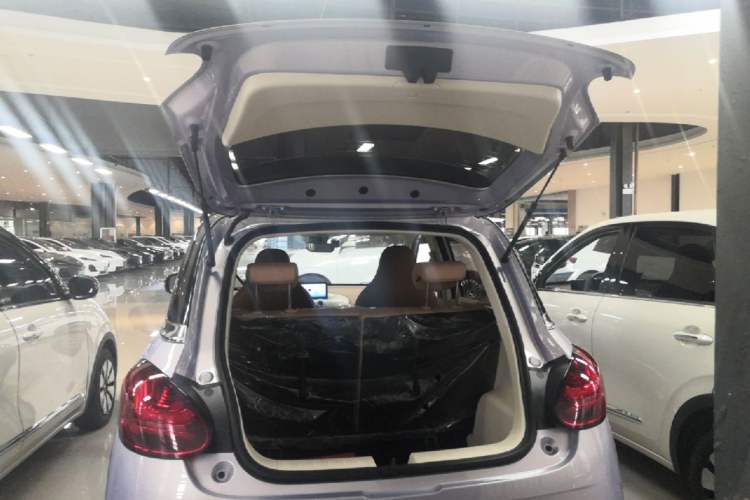 Used Wuling Bingo 2025 333 km Enjoyment Version Trunk