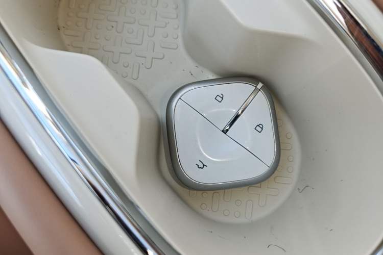 Used Wuling Bingo 2025 410 km Lingxi Deluxe Edition Vehicle Key
