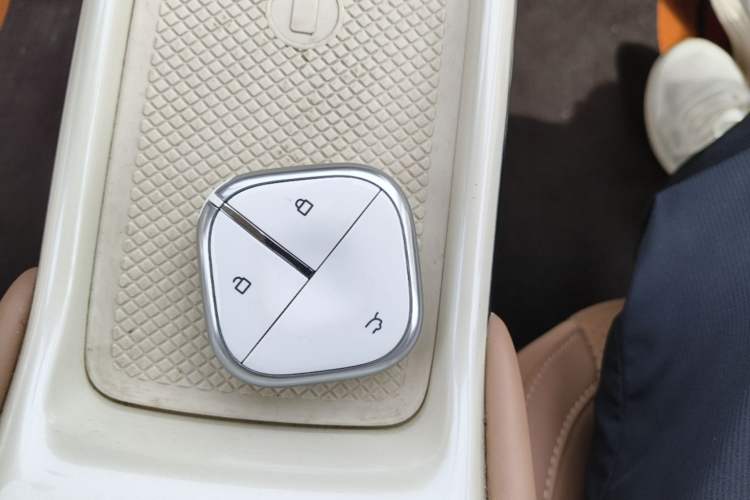Used Wuling Bingo 2025 410 km Lingxi Deluxe Edition Vehicle Key