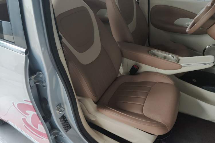 Used Wuling Bingo 2025 410 km Lingxi Deluxe Edition Right Front Seat