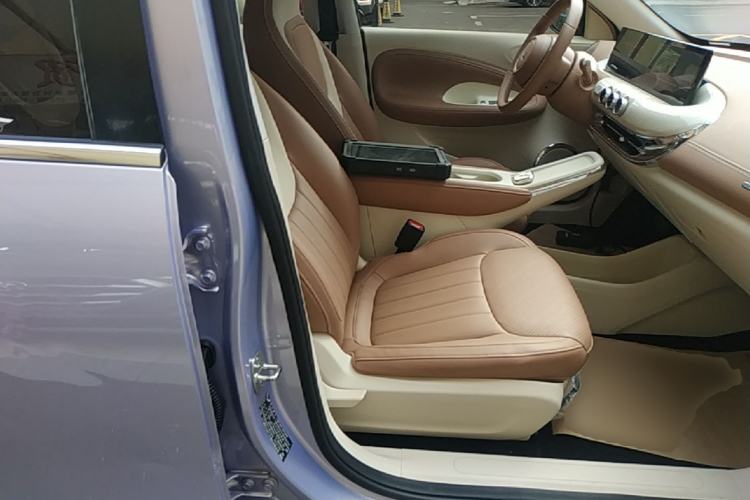 Used Wuling Bingo 2025 333 km Lingxi Deluxe Edition Right Front Seat