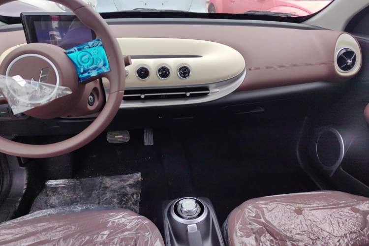 Used Wuling Bingo 2025 203km Light Edition Audio And AC Panel