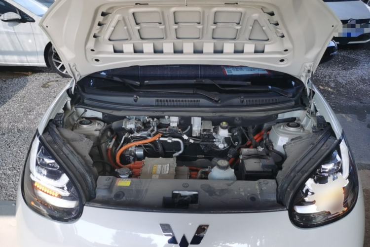 Used Wuling Bingo 2025 333 km Enjoyment Version Engine Bay