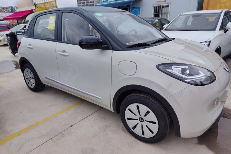 Used Wuling Bingo 2025 203km Light Edition Exterior 2