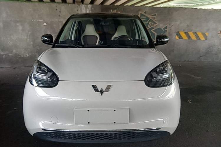 Used Wuling Bingo 2025 333 km Lingxi Connected Version Front