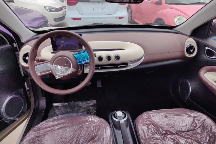 Used Wuling Bingo 2025 203km Light Edition Interior 3