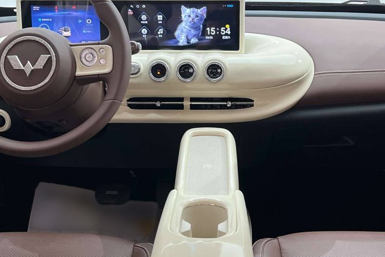 Used Wuling Bingo 2025 333 km Enjoyment Version Interior 4