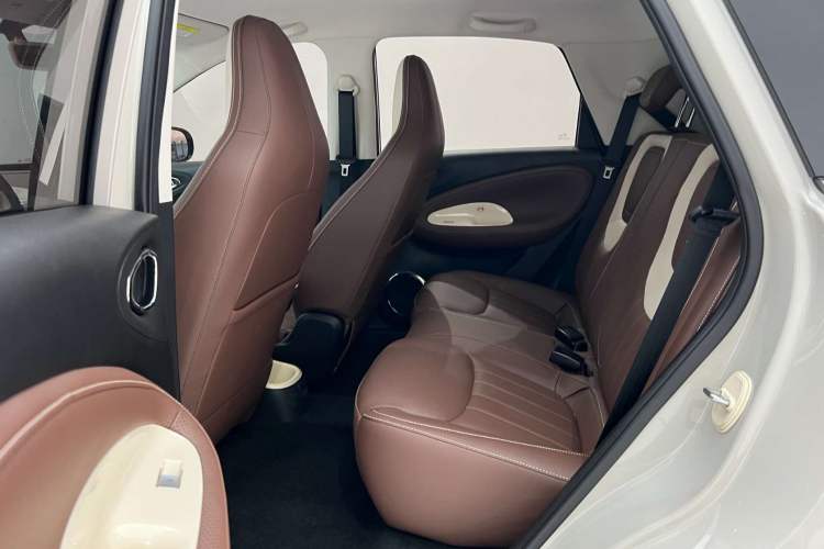 Used Wuling Bingo 2025 333 km Enjoyment Version Interior 7