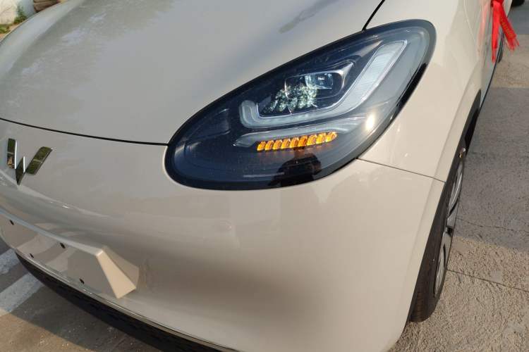 Used Wuling Bingo 2025 333 km Enjoyment Version Left Front Headlight