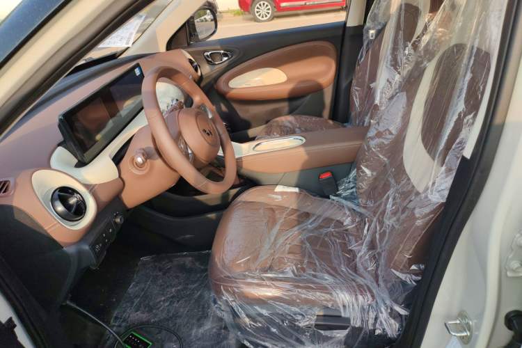 Used Wuling Bingo 2025 333 km Enjoyment Version Left Front Seat