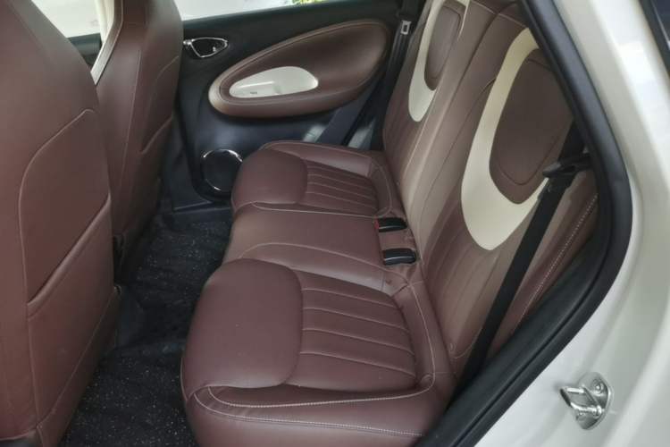 Used Wuling Bingo 2025 333 km Enjoyment Version Left Rear Seat