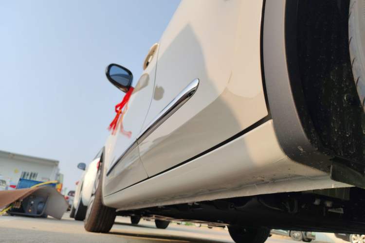 Used Wuling Bingo 2025 333 km Enjoyment Version Left Side Sill