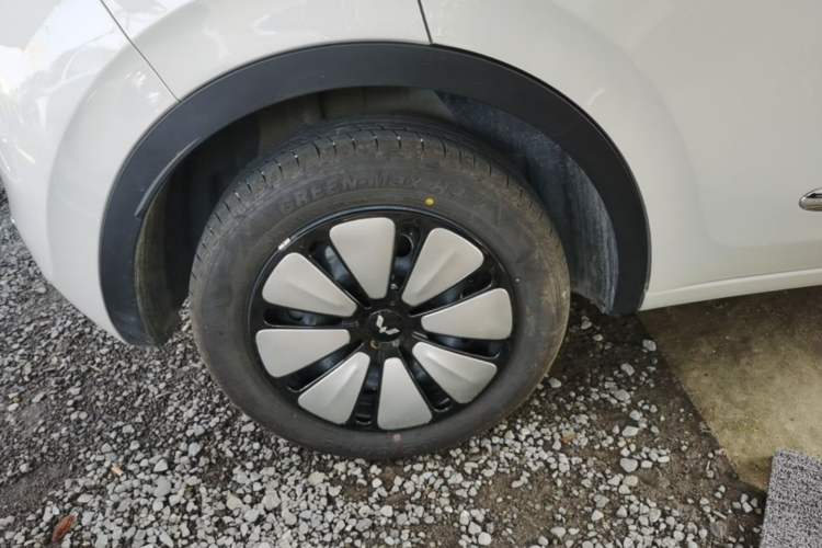 Used Wuling Bingo 2025 333 km Enjoyment Version Right Rear Wheel Hub