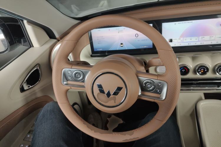 Used Wuling Bingo 2025 410 km Lingxi Deluxe Edition Steering Wheel