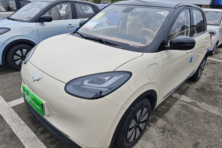 Used Wuling Bingo 2025 333 km Lingxi Connected Version Guazi used car, China used car export, Used car for sale, Used  cars, Cheapest cars for sale