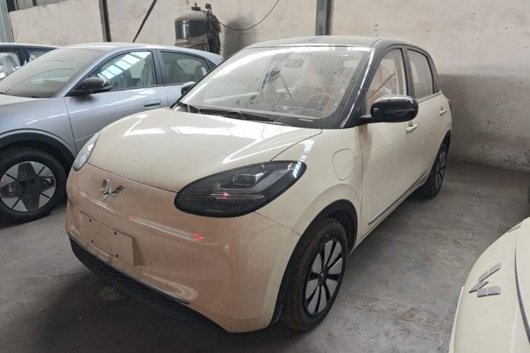 Used Wuling Bingo 2025 333 km Enjoyment Version Guazi used car, China used car export, Used car for sale, Used  cars, Cheapest cars for sale