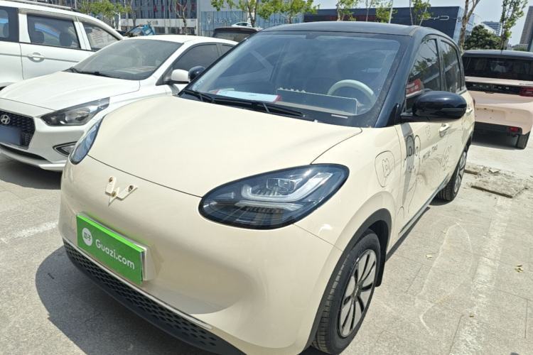 Used Wuling Bingo 2025 333 km Lingxi Connected Version Guazi used car, China used car export, Used car for sale, Used cars, Cheapest cars for sale