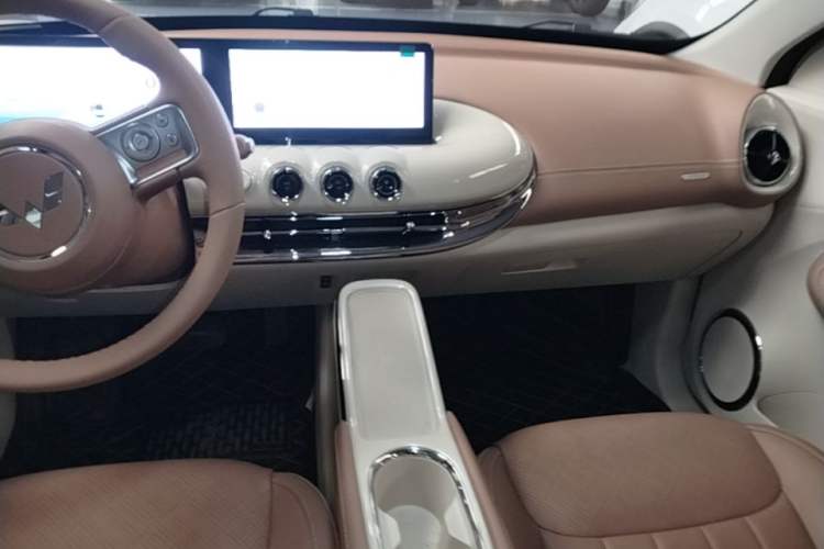 Used Wuling Bingo 2025 333 km Lingxi Deluxe Edition Audio And AC Panel