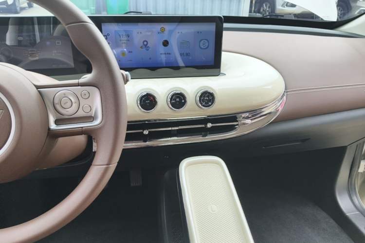 Used Wuling Bingo 2025 333 km Enjoyment Version Audio And AC Panel