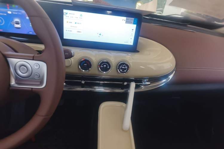Used Wuling Bingo 2025 333 km Enjoyment Version Audio And AC Panel