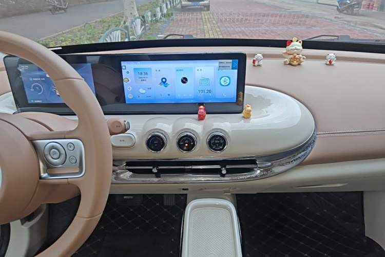 Used Wuling Bingo 2025 333 km Enjoyment Version Audio And AC Panel