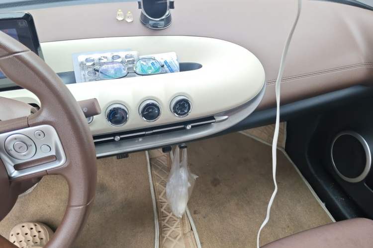 Used Wuling Bingo 2025 203km Light Edition Audio And AC Panel