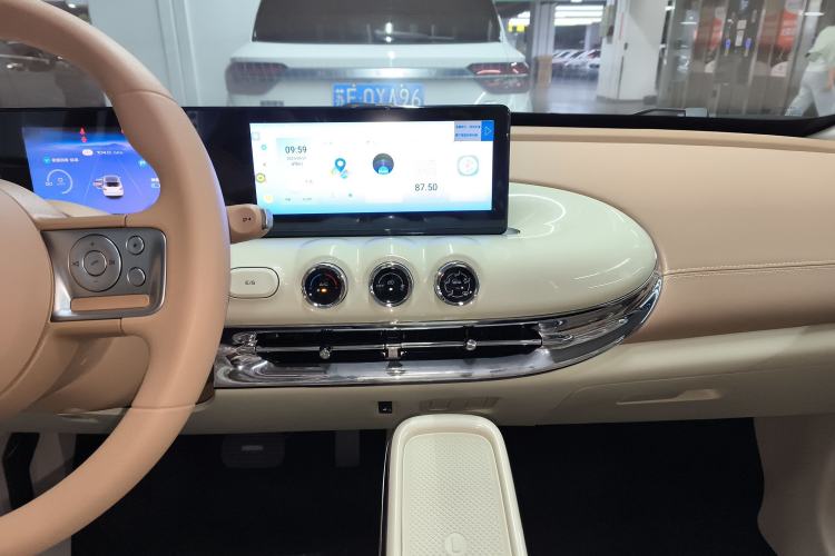 Used Wuling Bingo 2025 333 km Enjoyment Version Audio And AC Panel