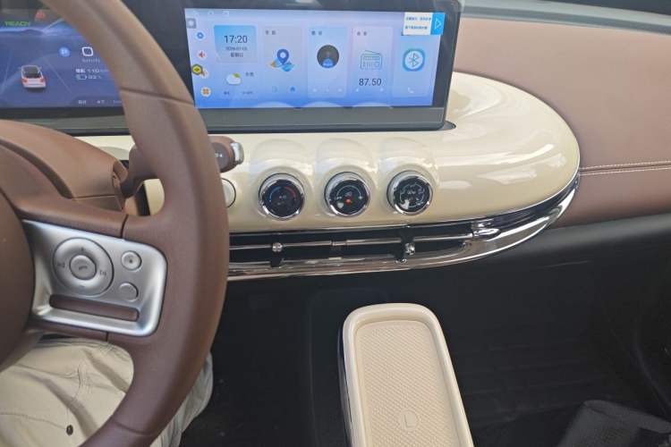 Used Wuling Bingo 2025 333 km Enjoyment Version Audio And AC Panel