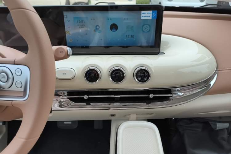 Used Wuling Bingo 2025 333 km Enjoyment Version Audio And AC Panel