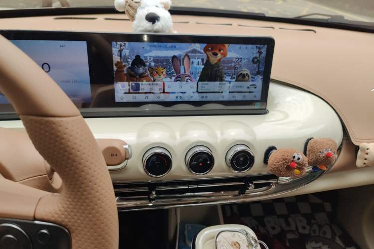 Used Wuling Bingo 2025 333 km Lingxi Deluxe Edition Audio And AC Panel