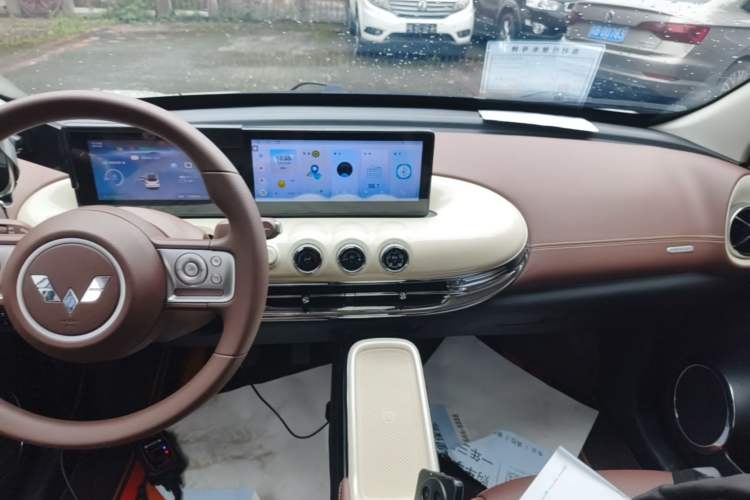 Used Wuling Bingo 2025 333 km Enjoyment Version Audio And AC Panel