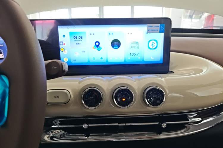 Used Wuling Bingo 2025 333 km Enjoyment Version Audio And AC Panel