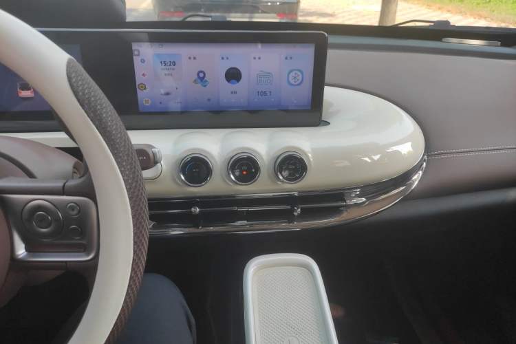 Used Wuling Bingo 2025 333 km Lingxi Connected Version Audio And AC Panel
